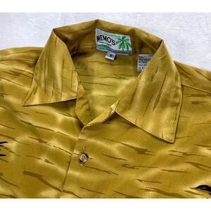 Memos Hawaiian Shirt Mens Size S Short Sleeve Palm Tree Polyester Viscose